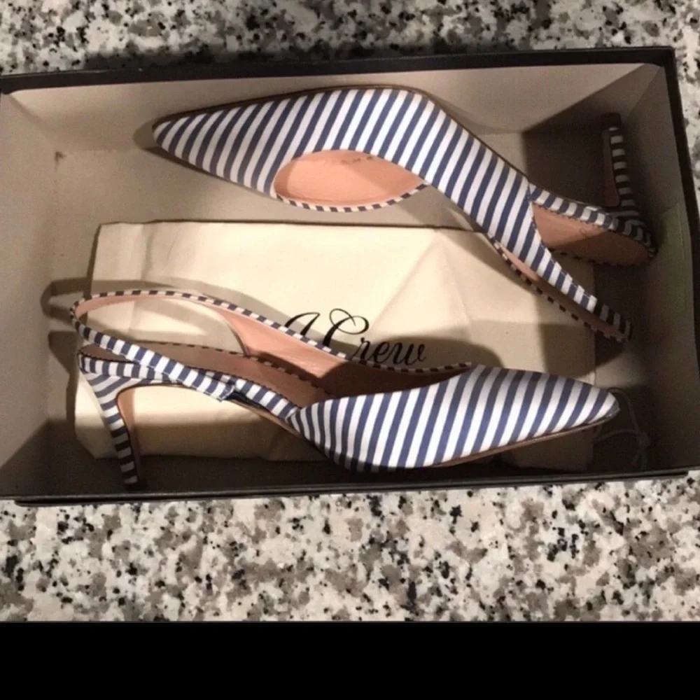J. Crew box pump